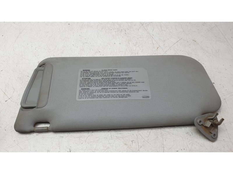 Recambio de parasol derecho para mitsubishi montero iii (v7_w, v6_w) 3.2 di-d (v68w, v78w) referencia OEM IAM MR636703  