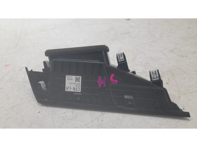 Recambio de rejilla aireadora para subaru xv (gt, g24) 2.0 i awd (gt7) referencia OEM IAM 66110FL030  