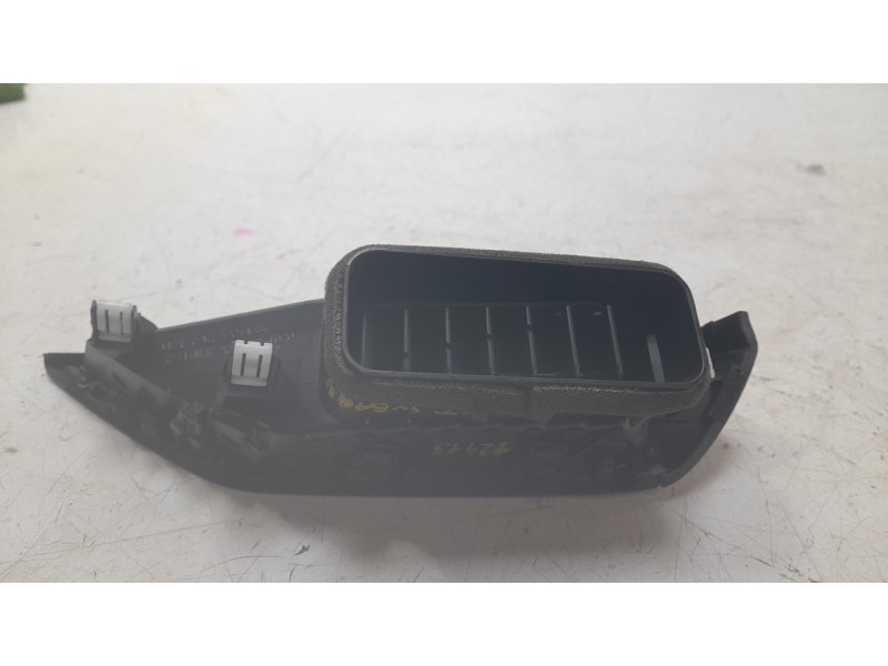 Recambio de rejilla aireadora para subaru xv (gt, g24) 2.0 i awd (gt7) referencia OEM IAM 66110FL030  