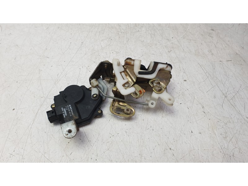 Recambio de cerradura puerta trasera izquierda para mitsubishi montero iii (v7_w, v6_w) 3.2 di-d (v68w, v78w) referencia OEM IAM