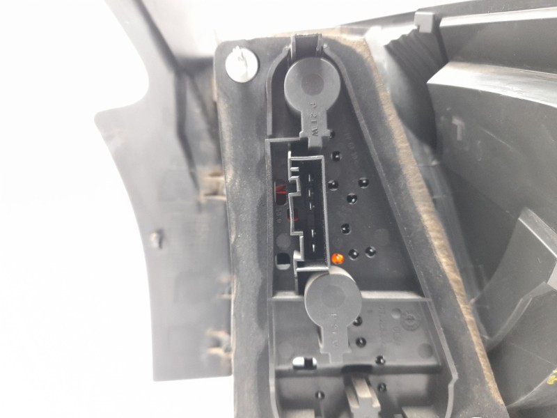 Recambio de piloto trasero izquierdo para bmw x1 (e84) sdrive 18 d referencia OEM IAM 63212990109  103F06241773/16204711/2140503