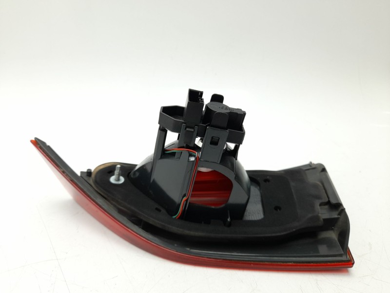 Recambio de piloto trasero izquierdo interior para bmw x1 (e84) sdrive 18 d referencia OEM IAM 63212990113  103F06241775/1603255