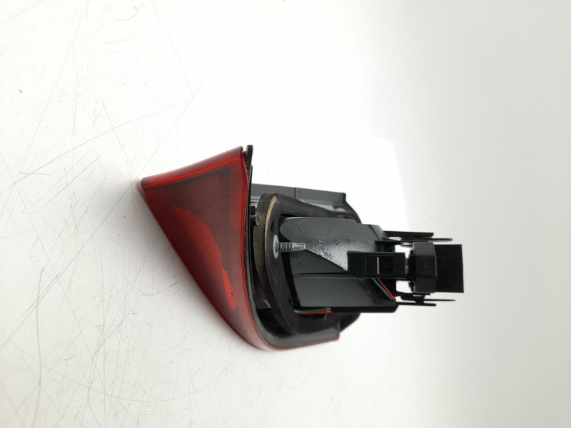 Recambio de piloto trasero izquierdo interior para bmw x1 (e84) sdrive 18 d referencia OEM IAM 63212990113  103F06241775/1603255