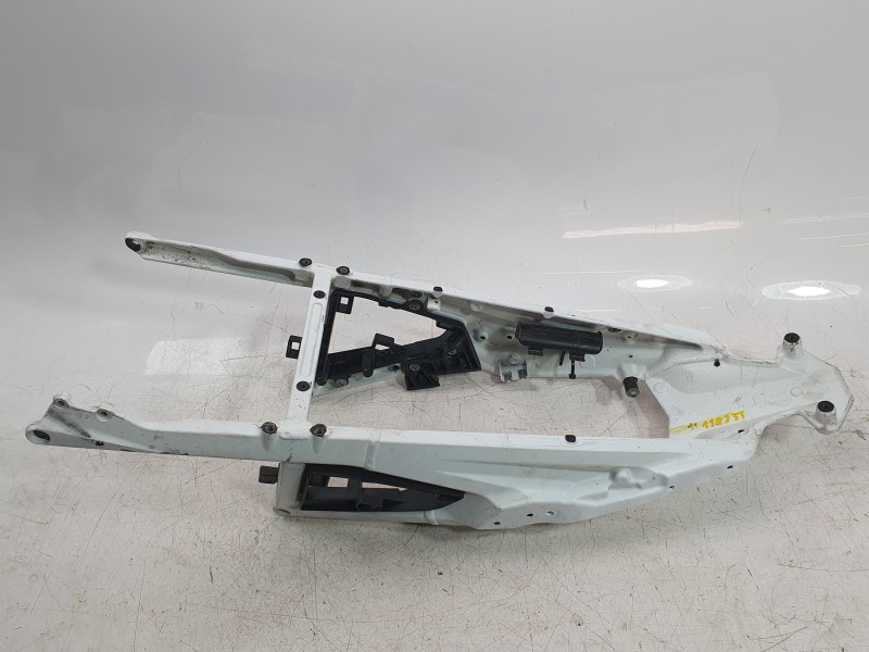 Recambio de subchasis trasero para ktm 1290 super adventure wh 1290 superadventure s (2016) referencia OEM IAM 6190332000C1  