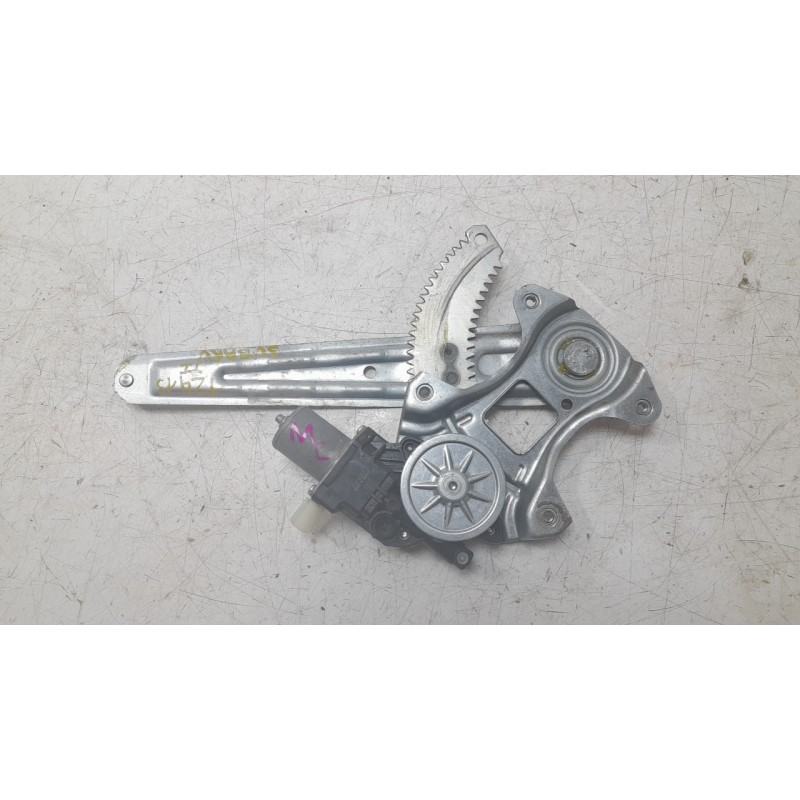 Recambio de elevalunas trasero izquierdo para subaru xv (gt, g24) 2.0 i awd (gt7) referencia OEM IAM 61042FL010  