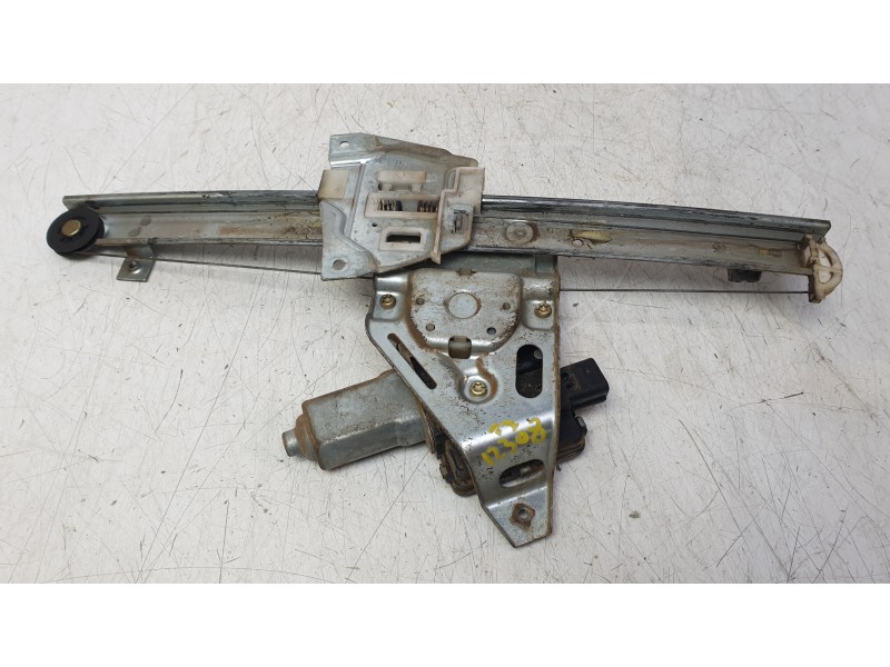 Recambio de elevalunas trasero izquierdo para mitsubishi montero iii (v7_w, v6_w) 3.2 di-d (v68w, v78w) referencia OEM IAM MR436