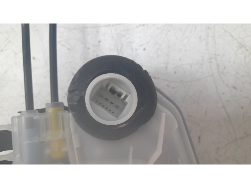 Recambio de cerradura puerta trasera derecha para subaru xv (gt, g24) 2.0 i awd (gt7) referencia OEM IAM 61035FL002  