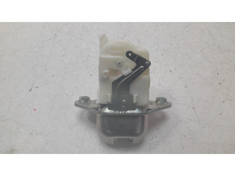 Recambio de cerradura maletero / porton para subaru xv (gt, g24) 2.0 i awd (gt7) referencia OEM IAM 63032FG102  
