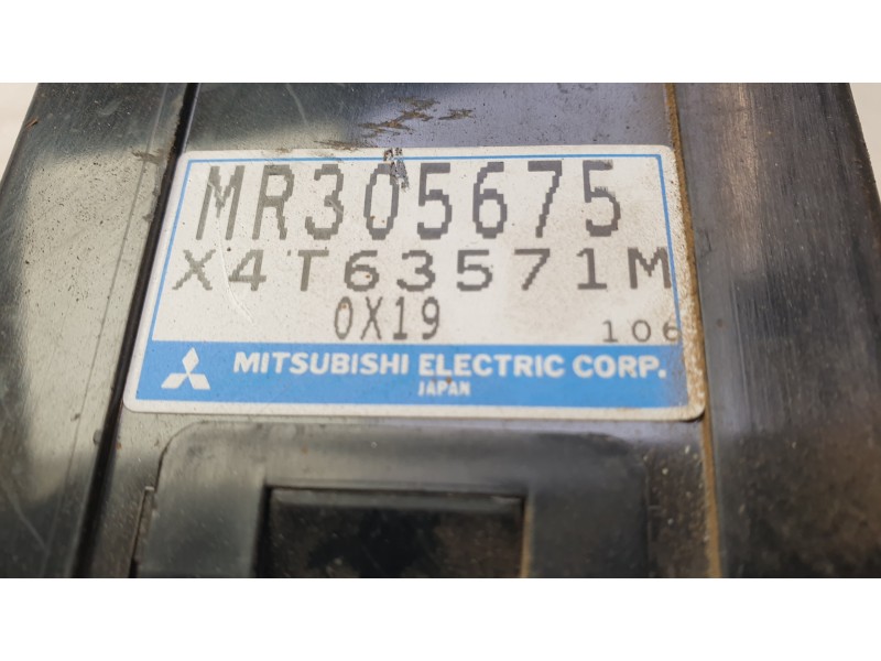Recambio de modulo electronico para mitsubishi montero iii (v7_w, v6_w) 3.2 di-d (v68w, v78w) referencia OEM IAM MR305675  