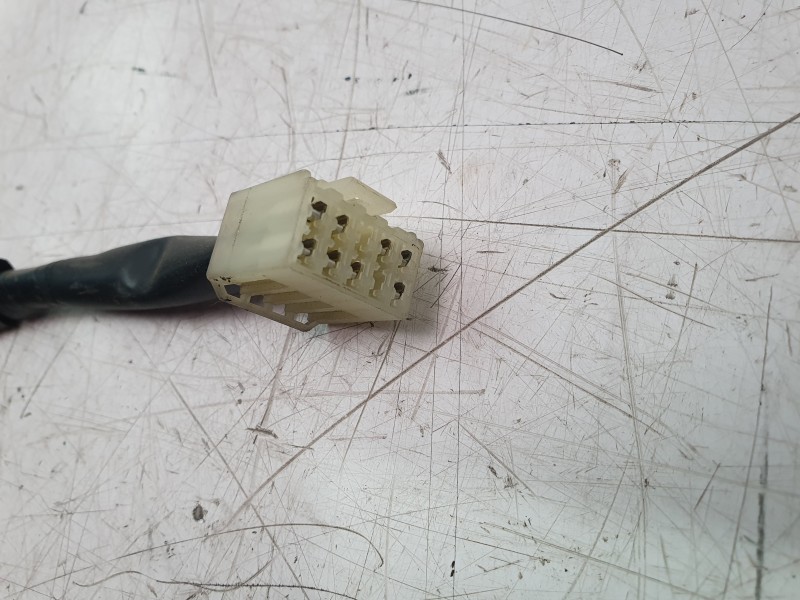 Recambio de piña luces derecha para yamaha yzf-r 7 yzf-r 7 referencia OEM IAM BEB839630000  