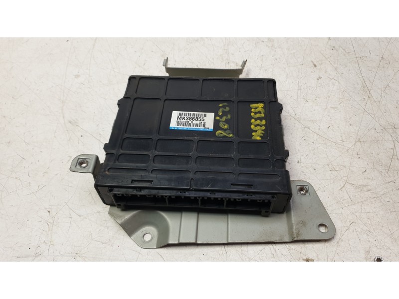 Recambio de centralita motor uce para mitsubishi montero iii (v7_w, v6_w) 3.2 di-d (v68w, v78w) referencia OEM IAM MK386855  