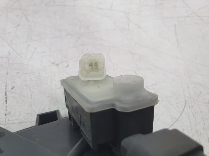 Recambio de tapa exterior combustible para peugeot 308 ii (lb_, lp_, lw_, lh_, l3_) 1.6 hdi 100 referencia OEM IAM 9817500680  