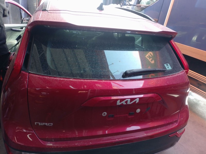 Recambio de porton trasero para kia niro ii (sg2) ev referencia OEM IAM   