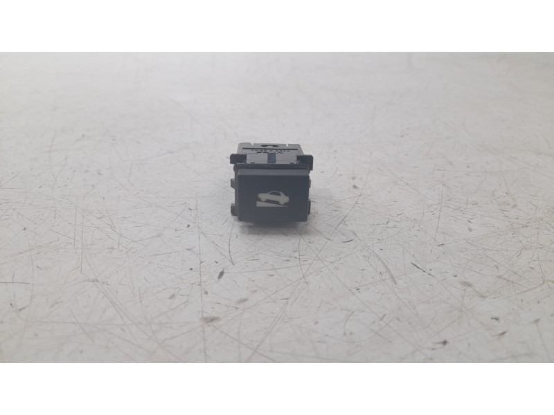 Recambio de interruptor para subaru xv (gt, g24) 2.0 i awd (gt7) referencia OEM IAM 83211AL001  