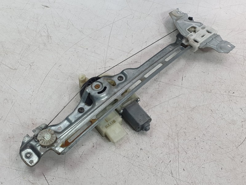 Recambio de elevalunas trasero izquierdo para peugeot 308 ii (lb_, lp_, lw_, lh_, l3_) 1.6 hdi 100 referencia OEM IAM 9826080480