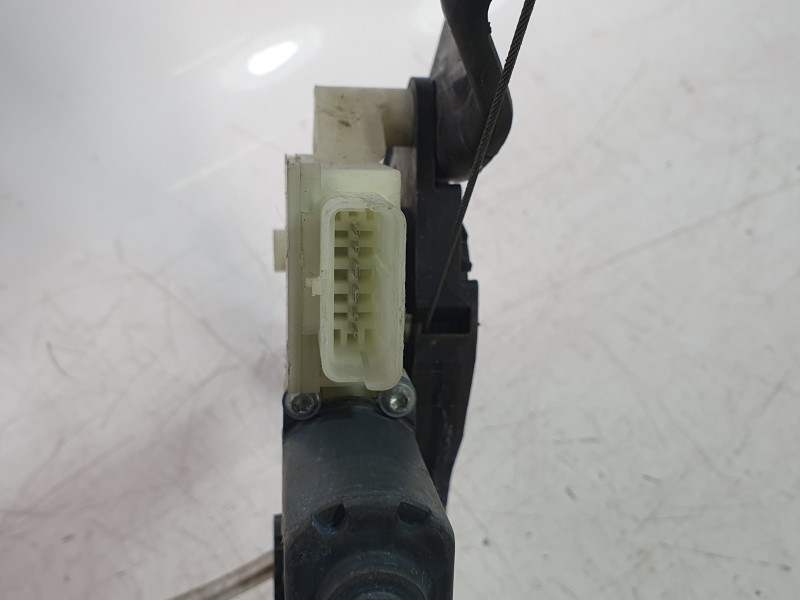 Recambio de elevalunas delantero izquierdo para peugeot 308 ii (lb_, lp_, lw_, lh_, l3_) 1.6 hdi 100 referencia OEM IAM 96572462