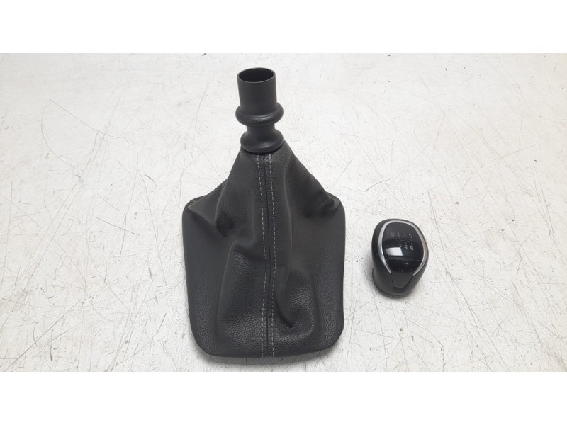 Recambio de pomo palanca cambio para opel grandland / grandland x (a18, p1uo) 1.2 (75) referencia OEM IAM YQ001074YX  