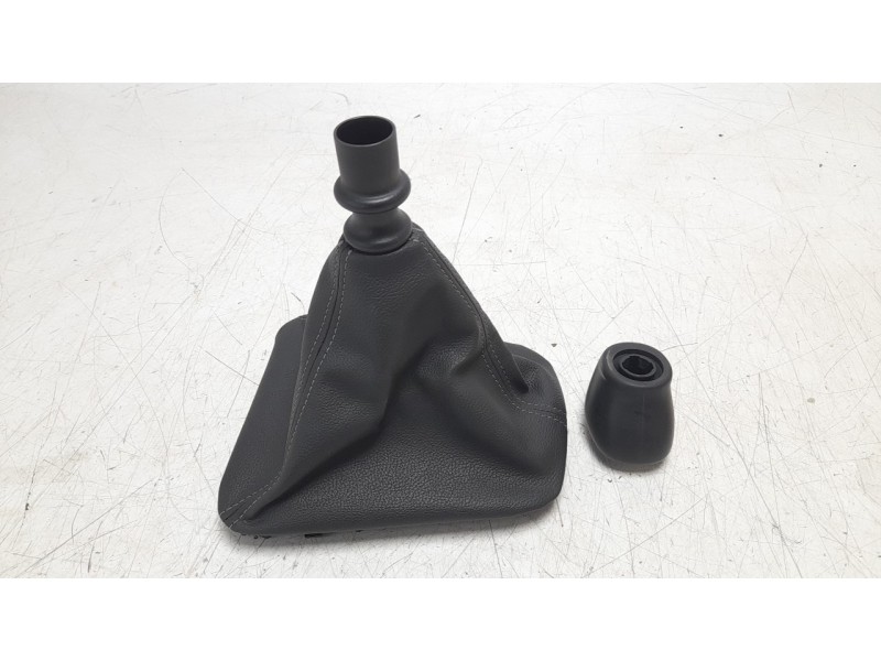 Recambio de pomo palanca cambio para opel grandland / grandland x (a18, p1uo) 1.2 (75) referencia OEM IAM YQ001074YX  