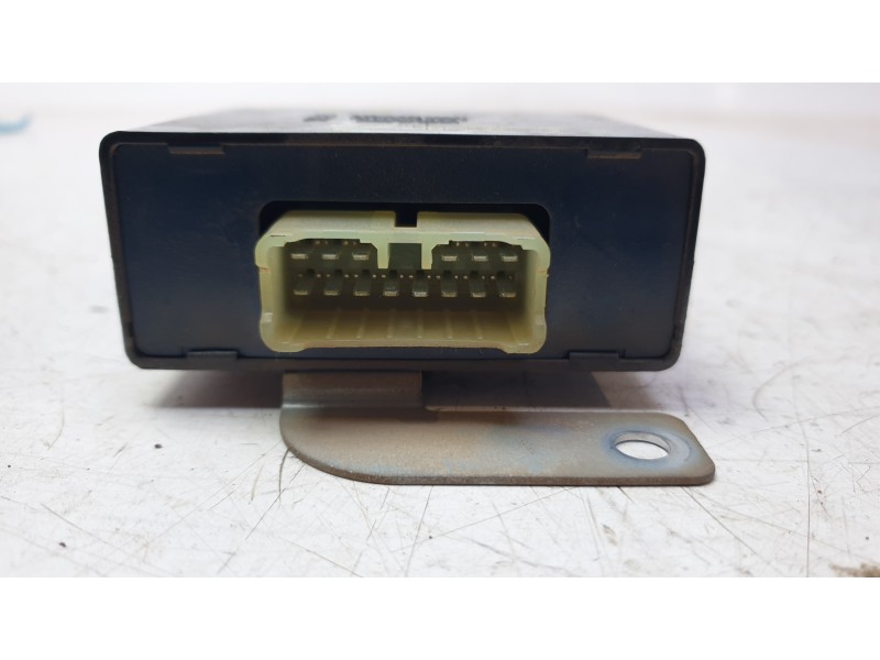 Recambio de modulo electronico para mitsubishi montero iii (v7_w, v6_w) 3.2 di-d (v68w, v78w) referencia OEM IAM MR495622  