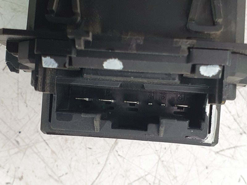 Recambio de resistencia calefaccion para renault clio iv grandtour (kh_) 0.9 tce 90 referencia OEM IAM 245R1711W8PD  