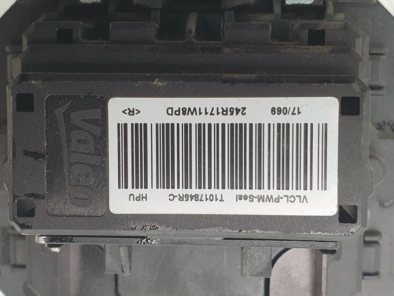 Recambio de resistencia calefaccion para renault clio iv grandtour (kh_) 0.9 tce 90 referencia OEM IAM 245R1711W8PD  