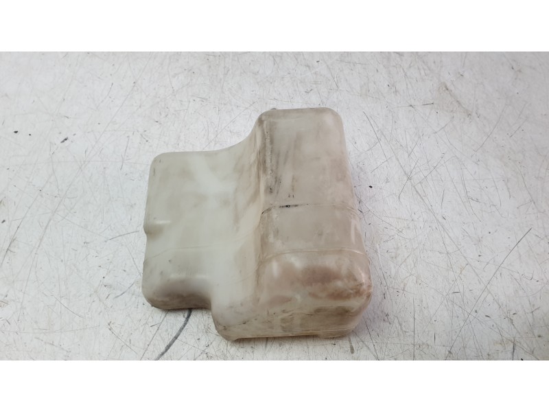 Recambio de deposito expansion para mitsubishi montero iii (v7_w, v6_w) 3.2 di-d (v68w, v78w) referencia OEM IAM MR404879  