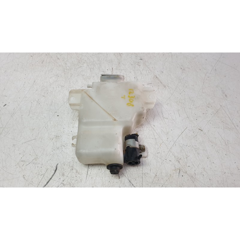 Recambio de deposito limpia para mitsubishi montero iii (v7_w, v6_w) 3.2 di-d (v68w, v78w) referencia OEM IAM 060351507  