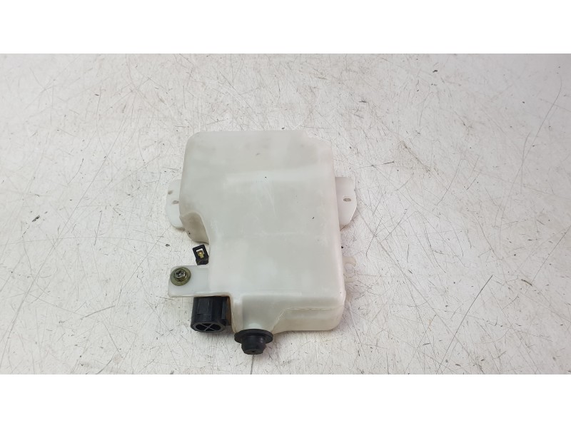 Recambio de deposito limpia para mitsubishi montero iii (v7_w, v6_w) 3.2 di-d (v68w, v78w) referencia OEM IAM 060351507  