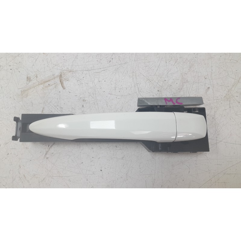 Recambio de maneta exterior trasera izquierda para nissan qashqai iii (j12) 1.3 dig-t referencia OEM IAM 826406UA2A  