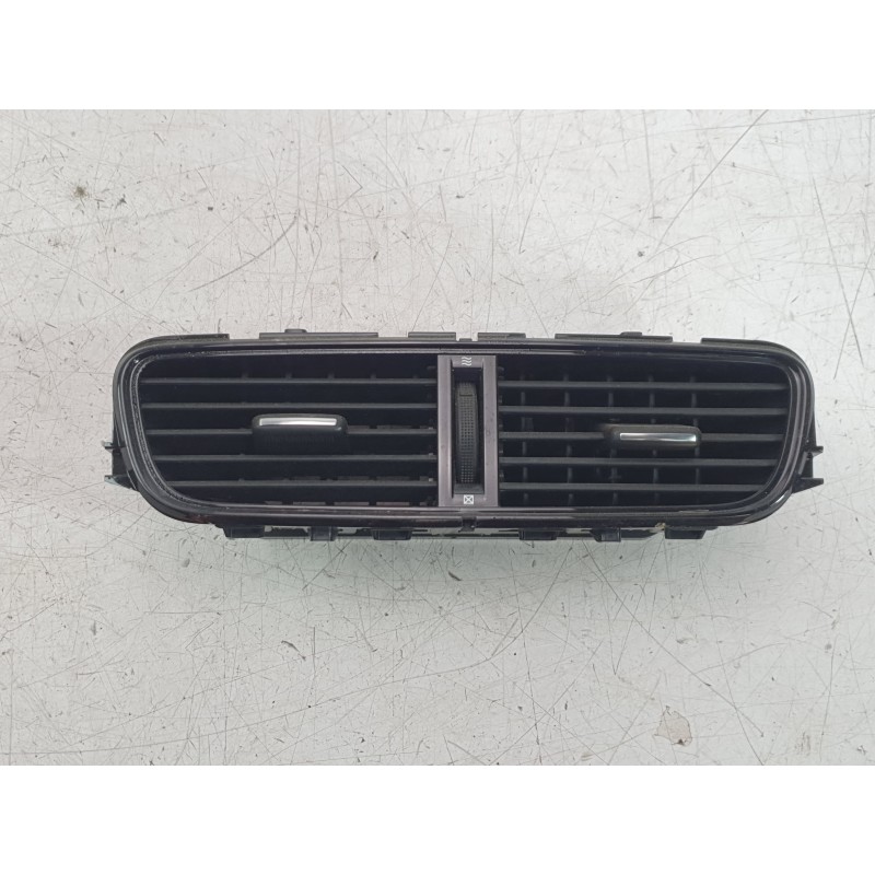 Recambio de aireador central para renault clio iv grandtour (kh_) 0.9 tce 90 referencia OEM IAM 687502204R  