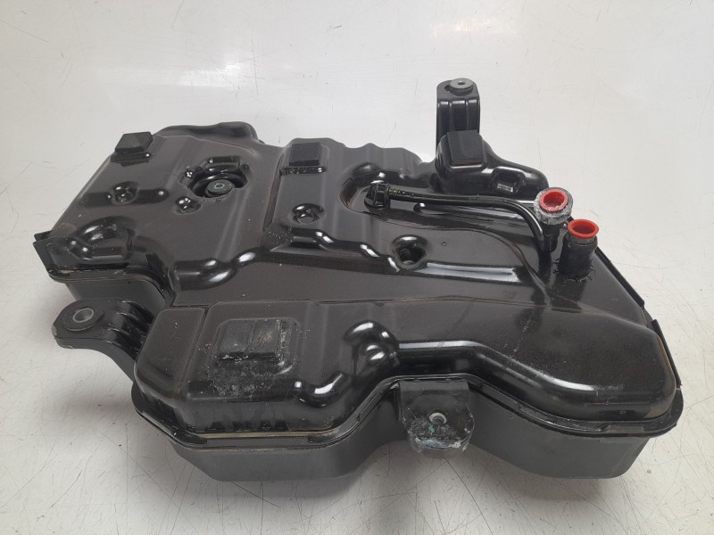 Recambio de deposito adblue para bmw x1 (f48) sdrive 18 d referencia OEM IAM   