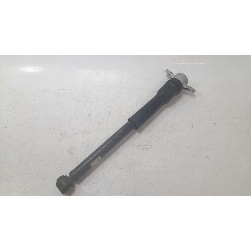 Recambio de amortiguador trasero derecho para hyundai kona 1.0 t-gdi referencia OEM IAM 55300BE400  