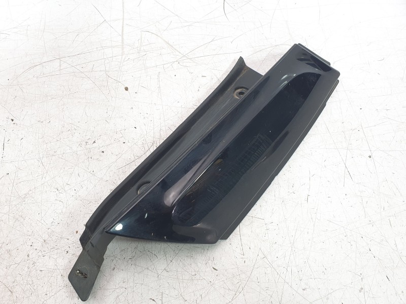 Recambio de moldura para renault clio iv grandtour (kh_) 0.9 tce 90 referencia OEM IAM 690328519R  