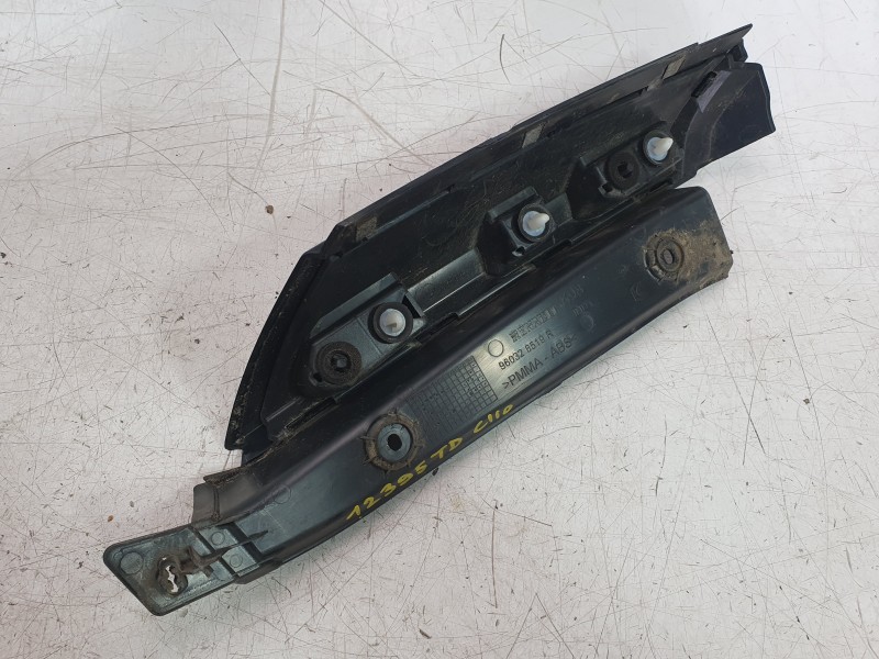 Recambio de moldura para renault clio iv grandtour (kh_) 0.9 tce 90 referencia OEM IAM 690328519R  