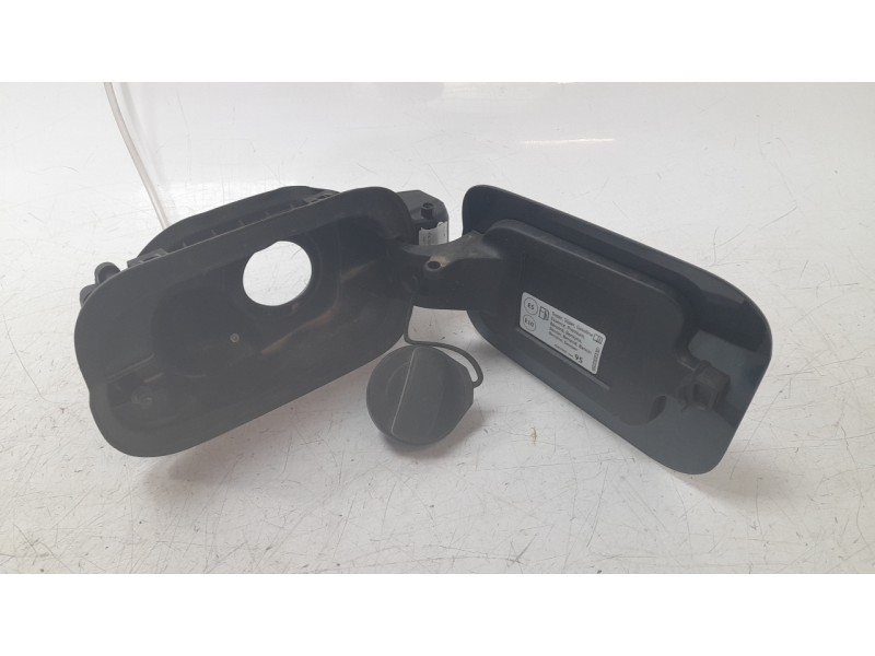 Recambio de tapa exterior combustible para cupra leon (kl1, ku1, kug) 1.5 tsi referencia OEM IAM 5FA809905J  