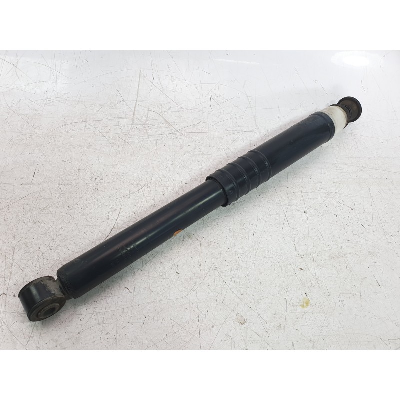 Recambio de amortiguador trasero izquierdo para renault clio iv grandtour (kh_) 0.9 tce 90 referencia OEM IAM 56210993R  