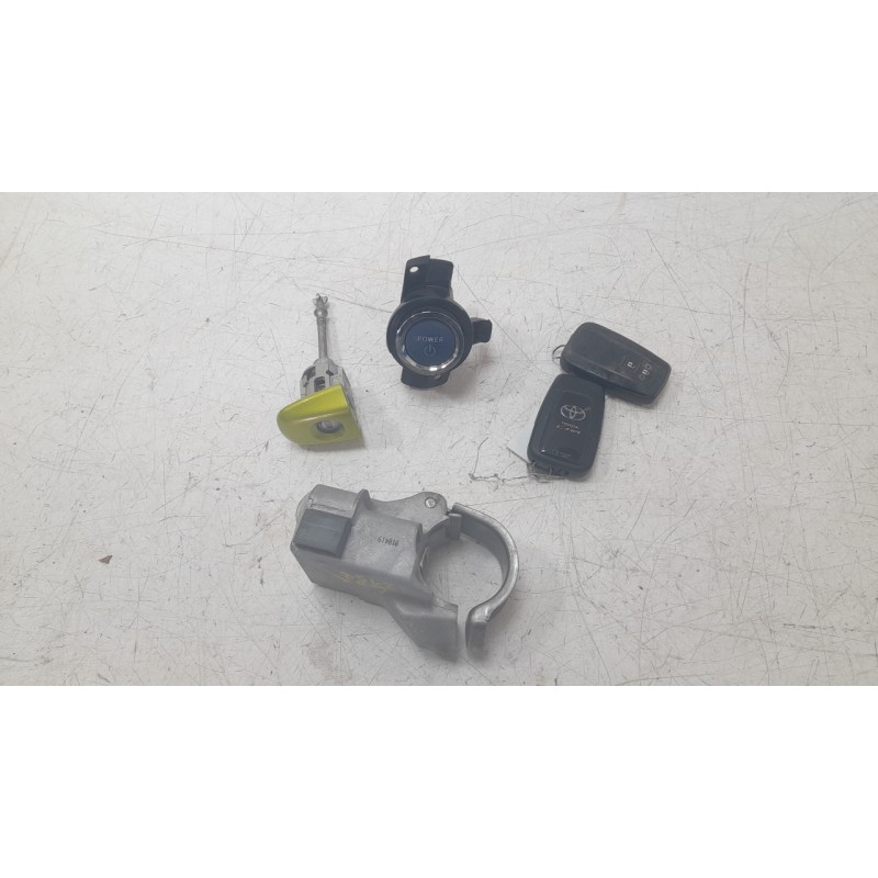 Recambio de conmutador de arranque para toyota c-hr (_x1_) 1.8 hybrid (zyx10_, zyx11_) referencia OEM IAM 8961102112  