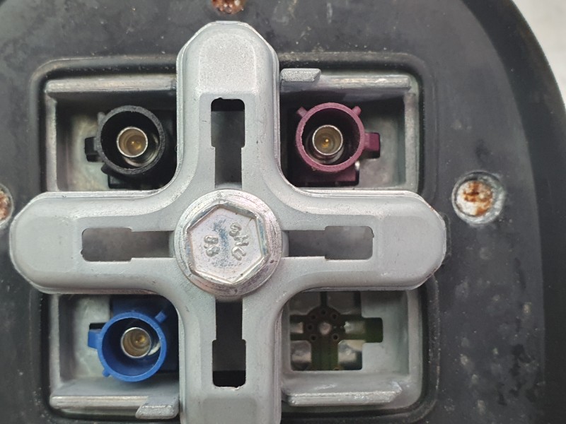 Recambio de base de antena para mini f56 cooper s referencia OEM IAM 65208782591  
