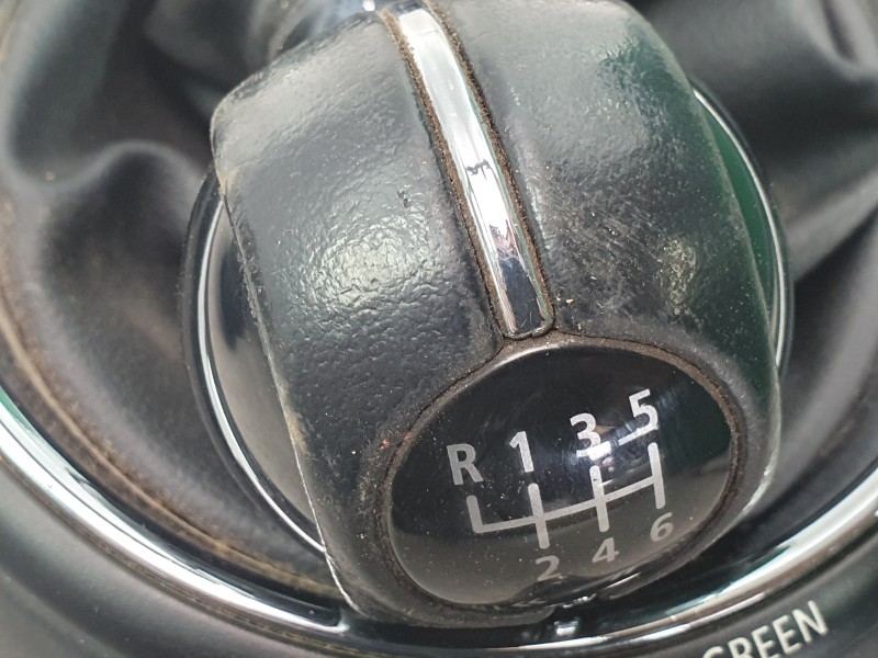Recambio de pomo palanca cambio para mini f56 cooper s referencia OEM IAM 764199905  