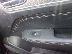 MANDO ELEVALUNAS DELANTERO DERECHO 254214909R 