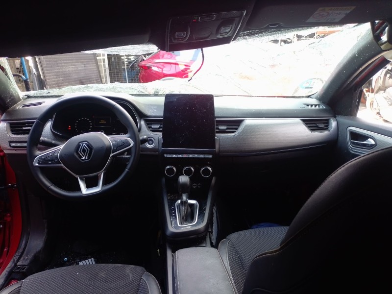 renault arkana i (lcm_, ldn_) del año 2024