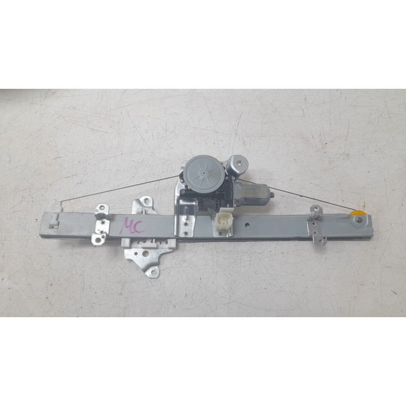 Recambio de elevalunas delantero derecho para nissan micra v (k14) 0.9 ig-t referencia OEM IAM 807205FA2A  106806315