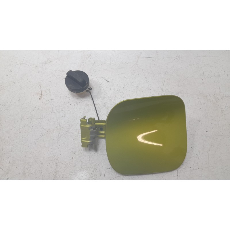 Recambio de tapa exterior combustible para toyota c-hr (_x1_) 1.8 hybrid (zyx10_, zyx11_) referencia OEM IAM 77350F4010  