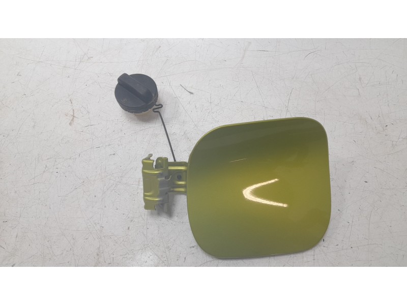 Recambio de tapa exterior combustible para toyota c-hr (_x1_) 1.8 hybrid (zyx10_, zyx11_) referencia OEM IAM 77350F4010  