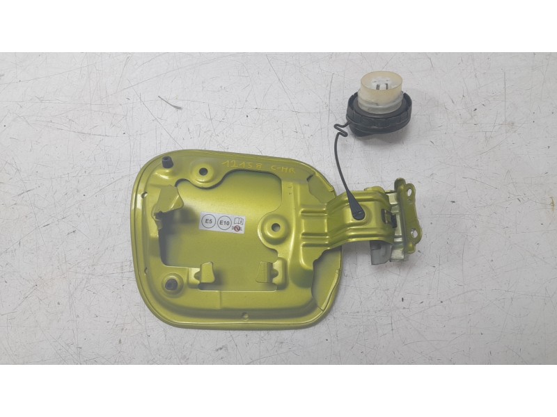 Recambio de tapa exterior combustible para toyota c-hr (_x1_) 1.8 hybrid (zyx10_, zyx11_) referencia OEM IAM 77350F4010  