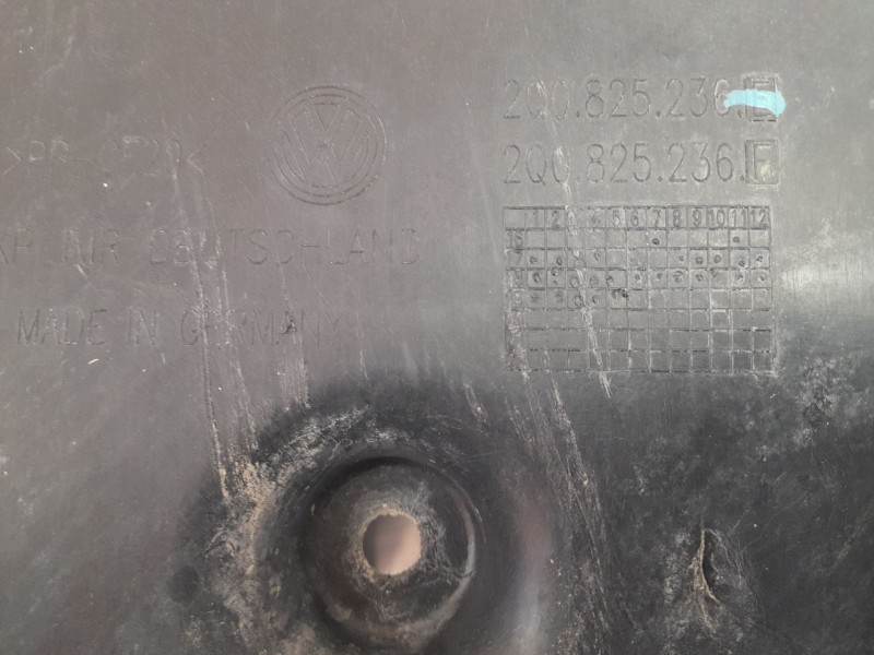 Recambio de cubrecarter para volkswagen polo vi (aw1, bz1, ae1) 1.0 tsi referencia OEM IAM   