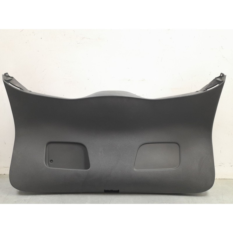 Recambio de guarnecido porton trasero para renault clio iii (br0/1, cr0/1) 1.2 16v referencia OEM IAM 8200612467  