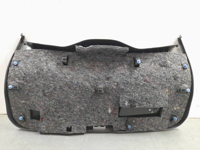 Recambio de guarnecido porton trasero para renault clio iii (br0/1, cr0/1) 1.2 16v referencia OEM IAM 8200612467  