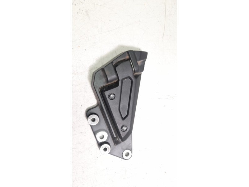 Recambio de estribo lateral para honda x-adv referencia OEM IAM 50712MKTD00ZA  