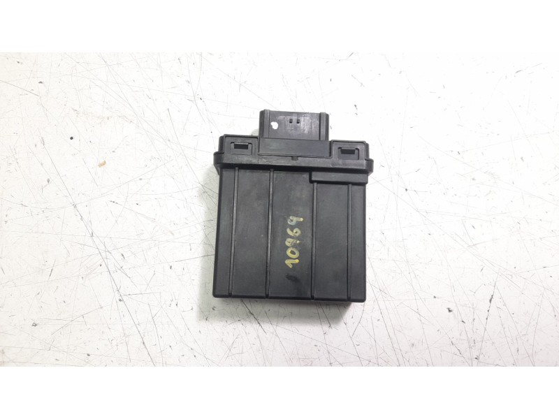 Recambio de modulo electronico para honda x-adv referencia OEM IAM 35140MKT325  